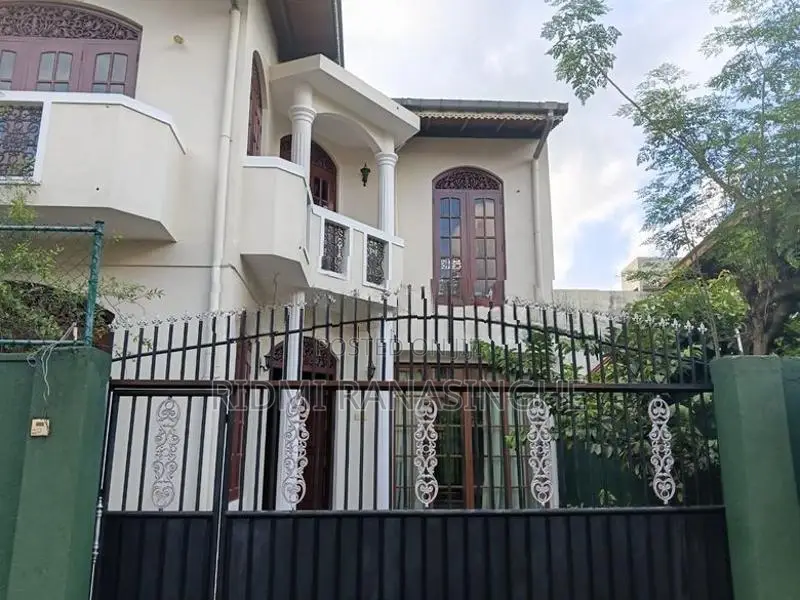 Beautiful 2 BR Upstair House for Rent in Maharagama