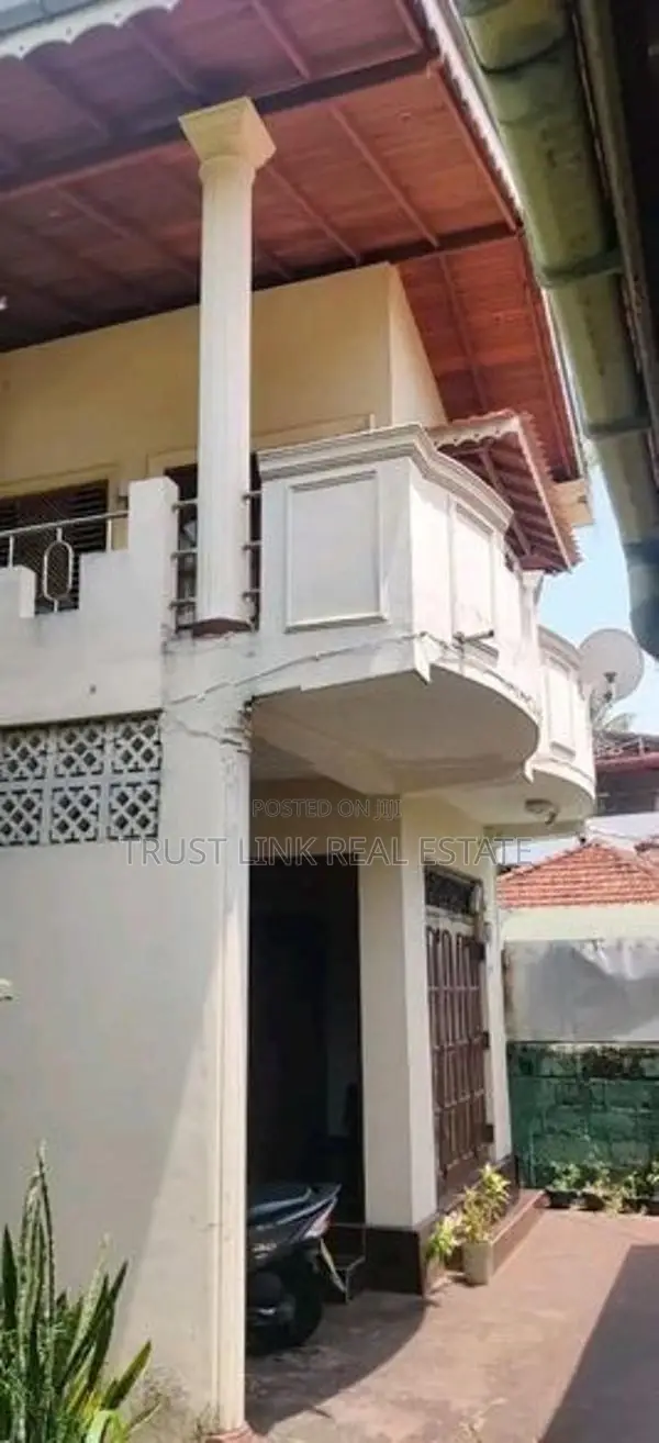 Two Storey House for Rent in Wattala