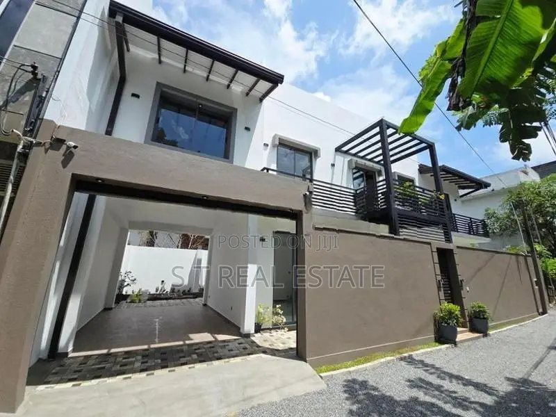 Modern Designed Luxury Two Storey House for Sale in Kottawa