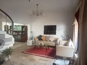 Colombo 15 - 04 Room Commercial Unit on 8.7 perches of Land For Sale