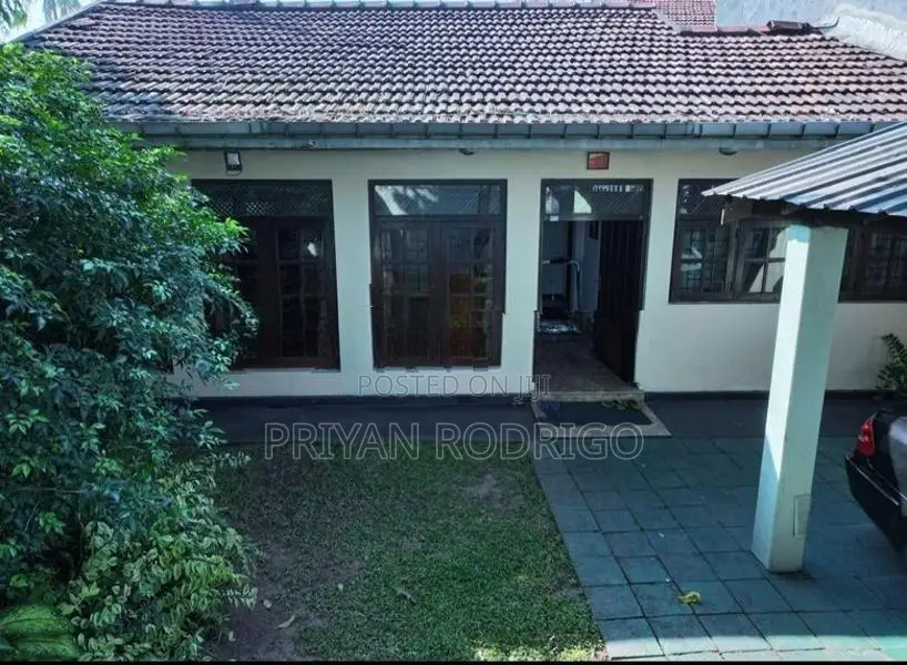 Nawala Road Facing 12.2 Perches of Prime Commercial Land for Sale