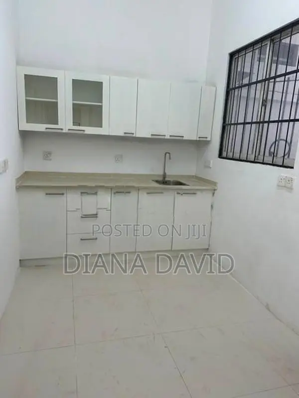 Luxury Building for Rent Colombo 7
