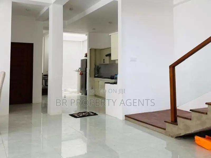 Two Storey House for Sale in Moratuwa