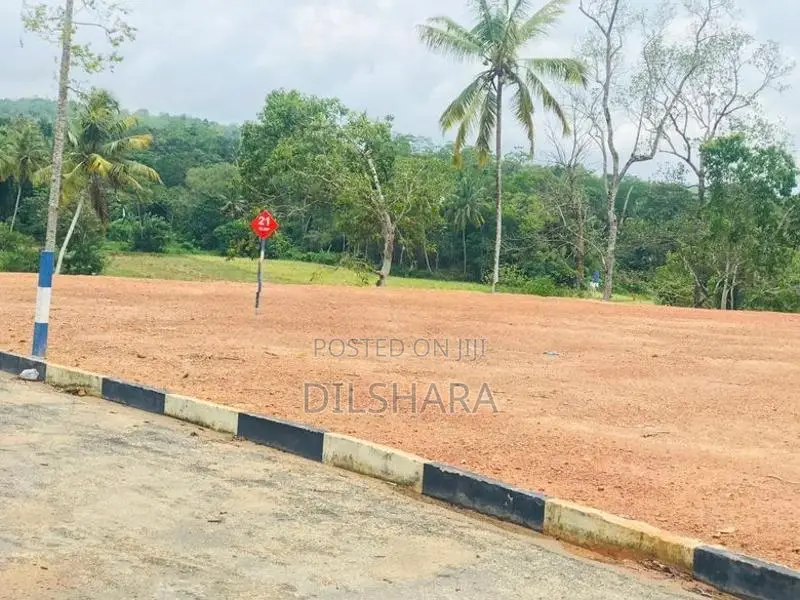 Kekanadura New Land for Sale