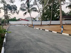 මීරිගමින් වටිනා බිම් කොටසක්