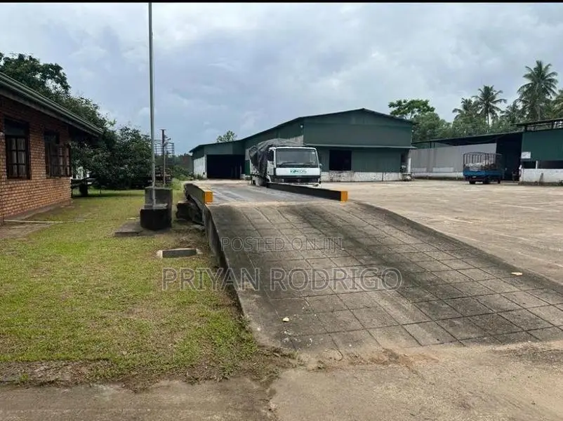 Factory for Sale In Kuliyapitiya on 2.5 Acres of Land