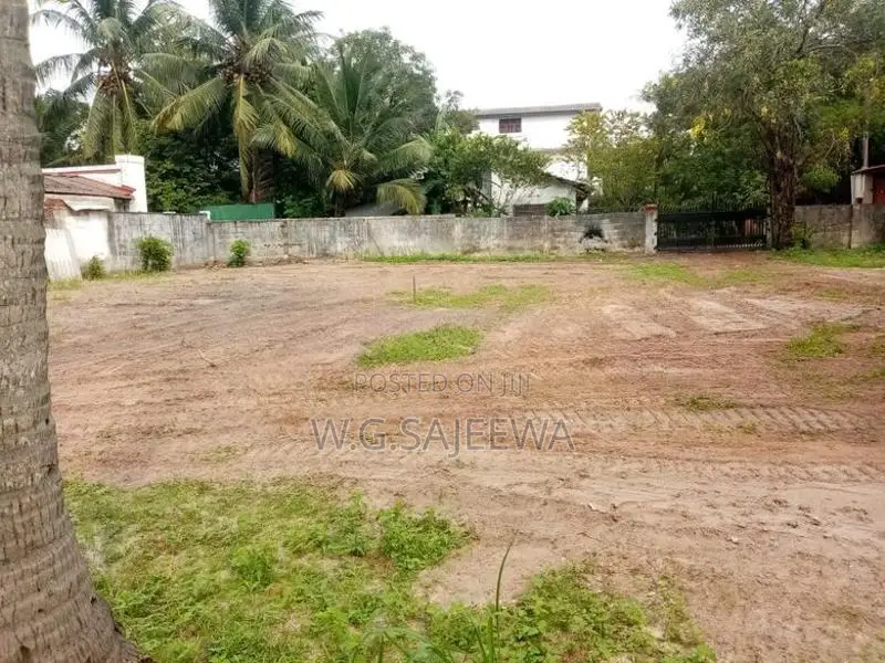 7 Perch Land for Sale Ja-Ela