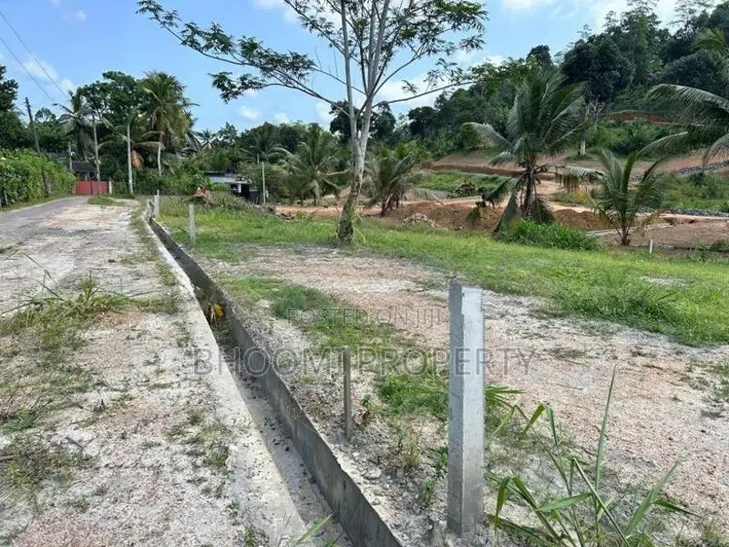 ගාල්ල ජයන්ති හංදියෙන් අගනා බිම් කොටස්