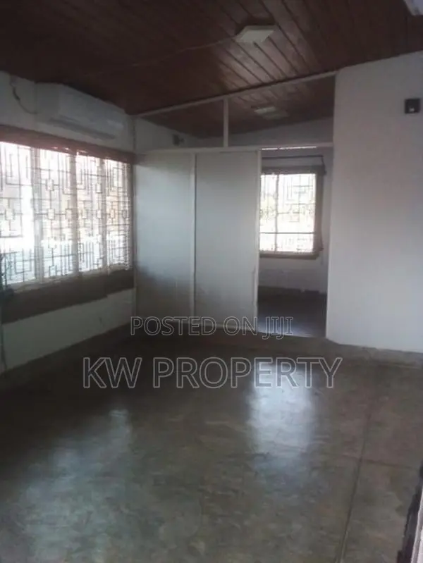 fully Furnished upstairs house for rent in ratmalana