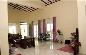 04 Bedroom House on 16 Perches of Land for Sale in Naiwala, Walpitamul