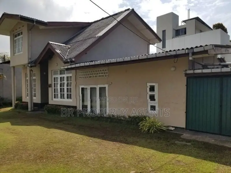 Two Storey House for Sale in Moratuwa