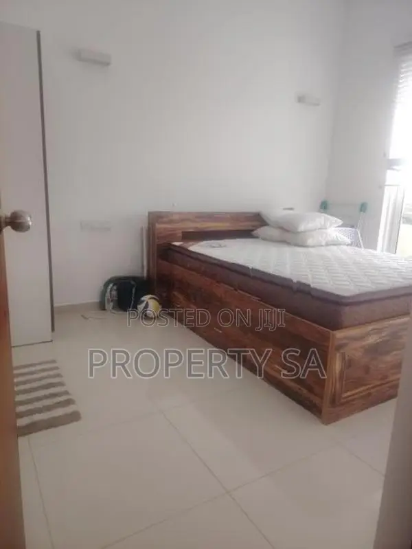 Furnished Two bedroom Apartment for Rent in Colombo 5