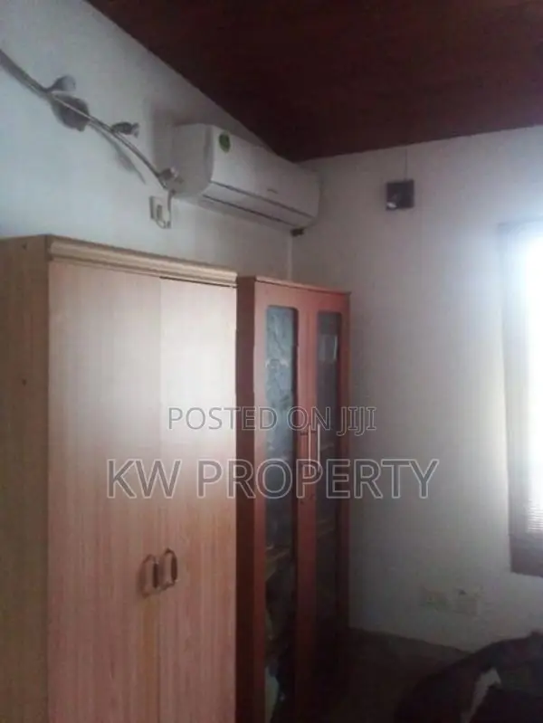 fully Furnished upstairs house for rent in ratmalana