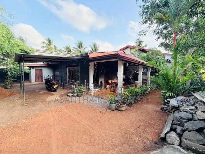 [ASM2] 15.8 perches With House for Sale At Maharagama