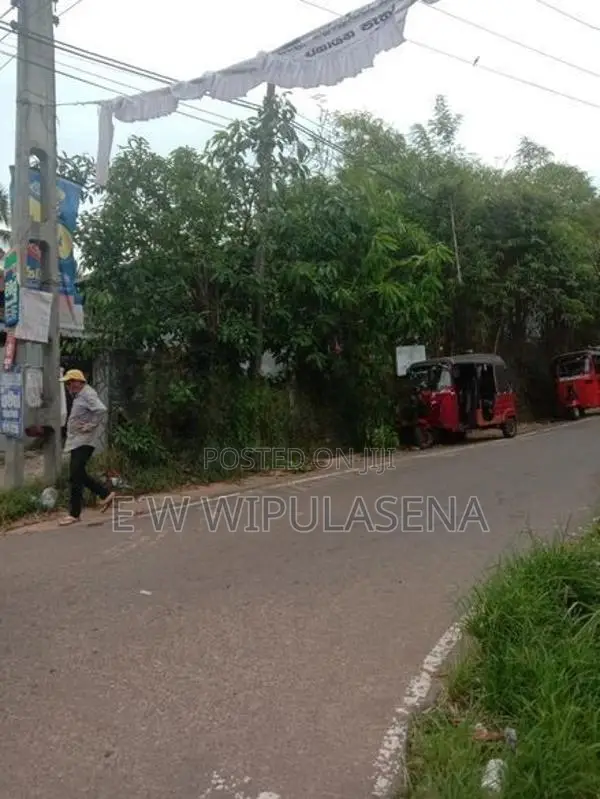 60 PERCH LAND for SALE in Miriswatha Ratupaswala