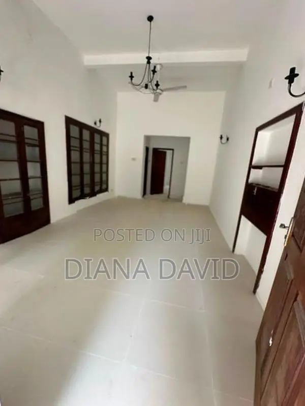 Luxury Building for Rent Colombo 7