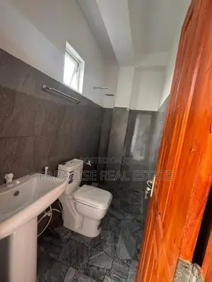BRAND NEW 2ND FLOOR HOUSE FOR RENT IN DEHIWALA