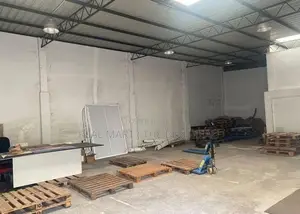 KATUNAYAKE : 2040 SQFT (72.8P) WAREHOUSE WITH BARE LAND FOR SALE