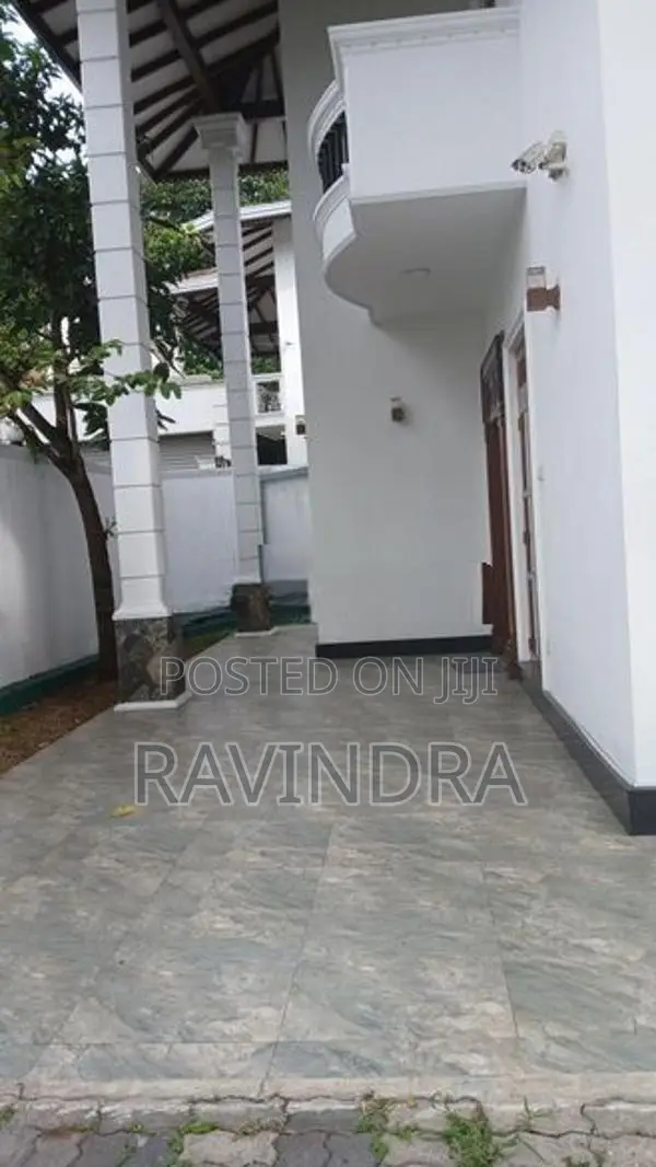 House for Sale in Makuluduwa Road Bokundara Boralesgamuwa