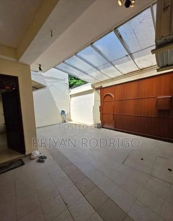 Dehiwala 02 Storied 04 Bedroom House on 6.25 Perches of Land for Sale