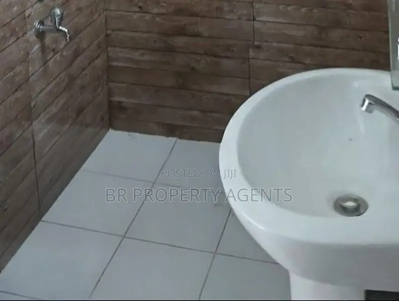 Four Storey House for Sale in Malabe
