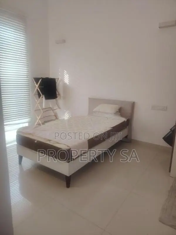 Furnished Two bedroom Apartment for Rent in Colombo 5