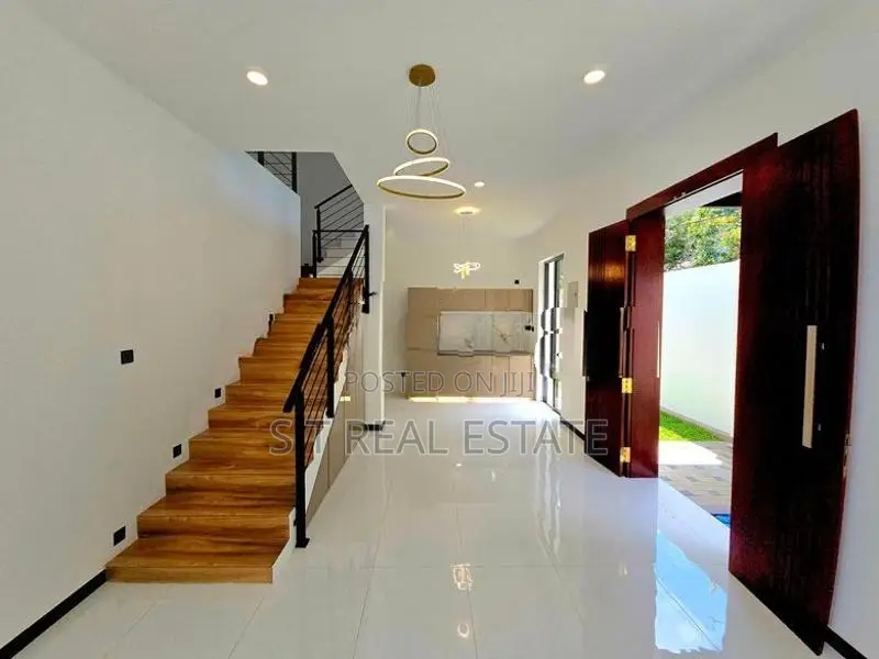 Modern Designed Luxury Two Storey House for Sale in Kottawa