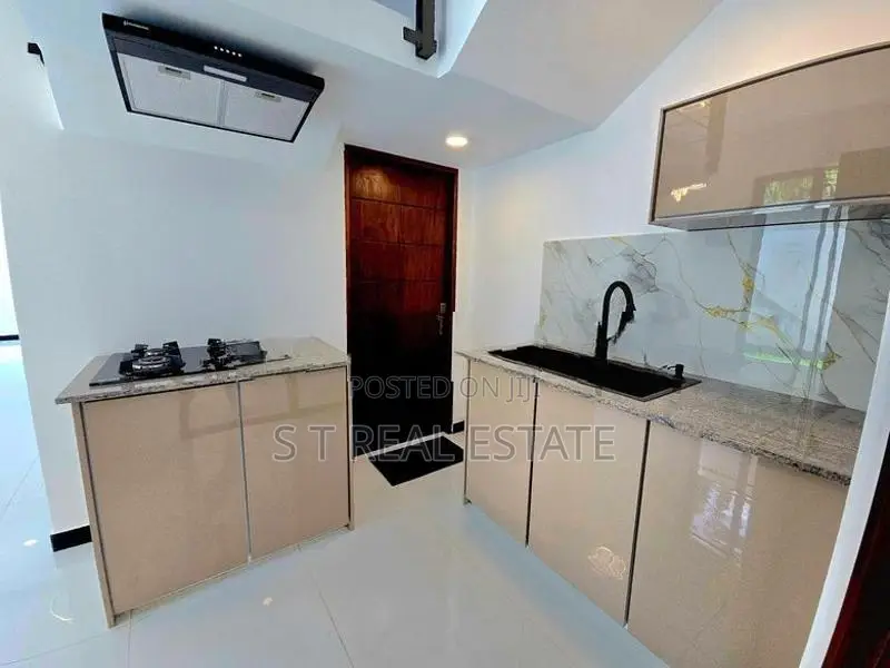Modern Designed Luxury Two Storey House for Sale in Kottawa