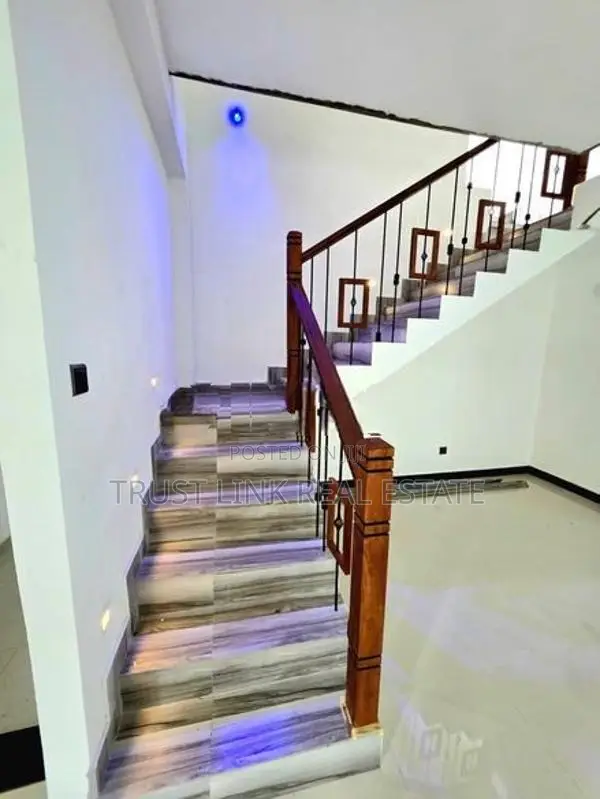 2 Storey Brand New House for Sale in Ragama