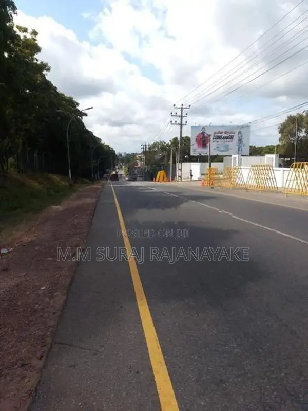 Suitable Land for Sale in Katunayake - Naikanda