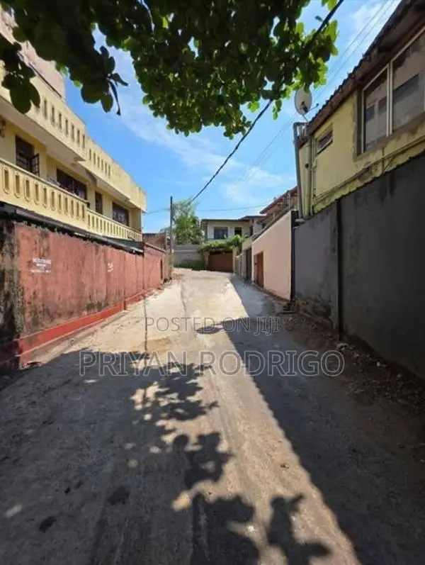 Dehiwala 02 Storied 04 Bedroom House on 6.25 Perches of Land for Sale