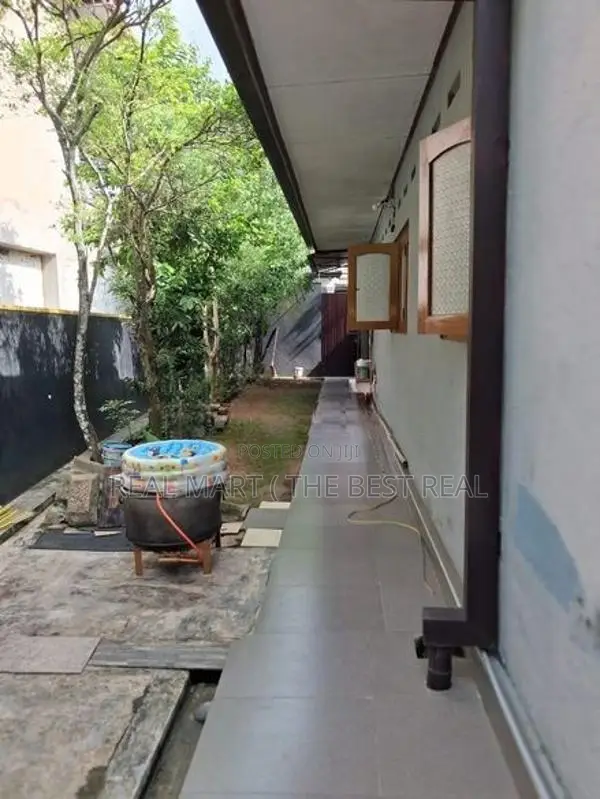 MAHARAGAMA : 3-BR (15.80P) FURNISHED HOUSE FOR SALE