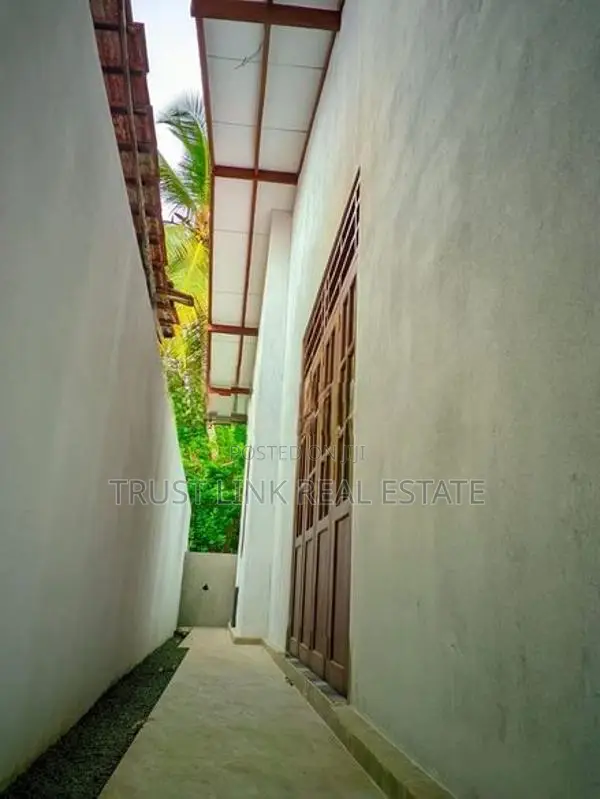 Brand New Single Storey in Bulugahagoda