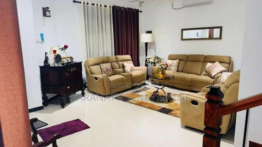 Two Storey Luxury House in Panadura for Sale - without Furniture