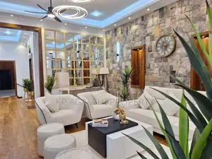 Fully Furnitured Luxury House for Sale in Battaramulla