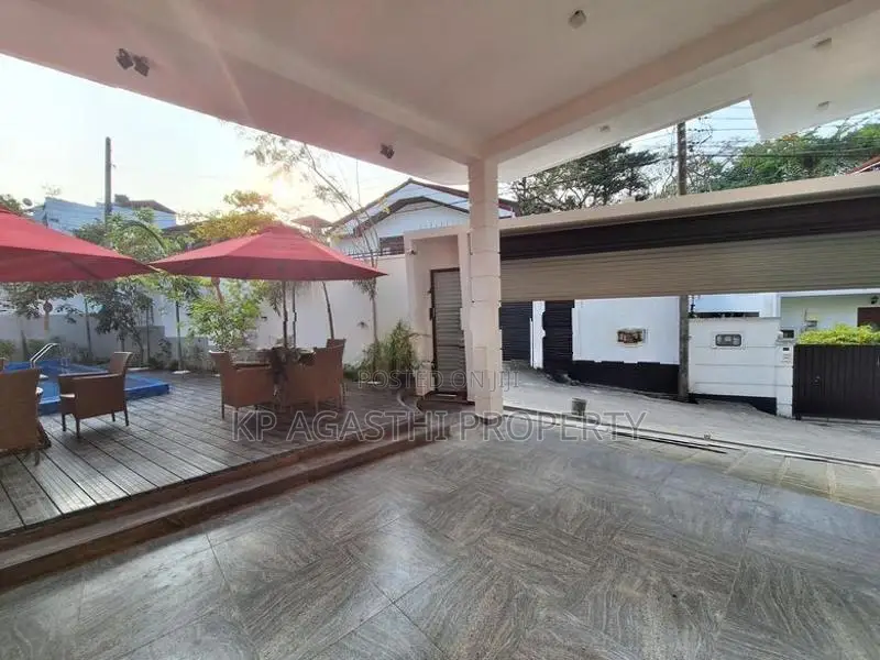 Fully Furnitured Luxury House for Sale in Battaramulla