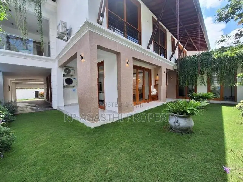 Newly House for Sale in Battaramulla