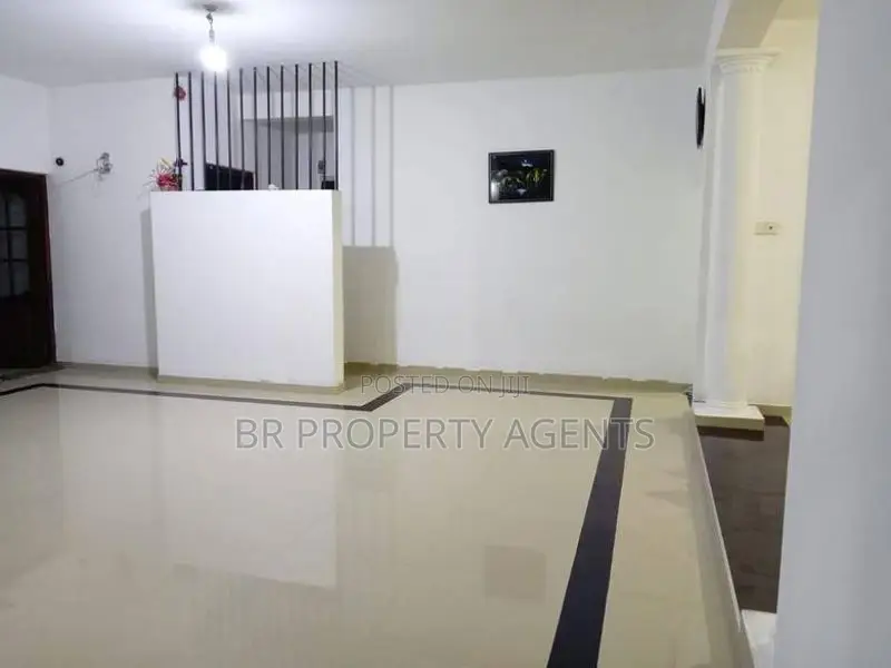 Two Storey House for Sale in Kottawa