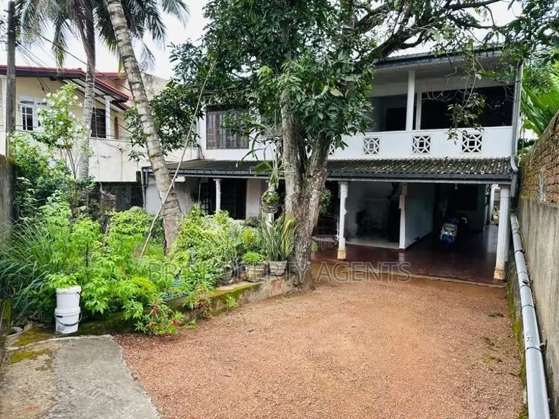 Two Storey House for Sale in Maharagama