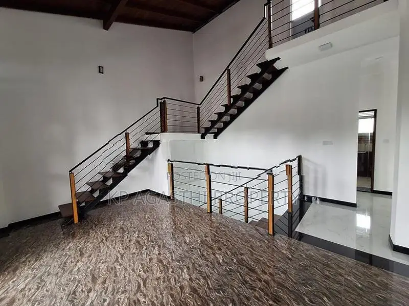 Malabe Luxury House for Sale