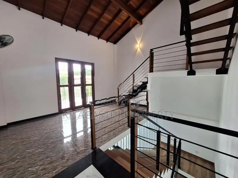 Malabe Luxury House for Sale