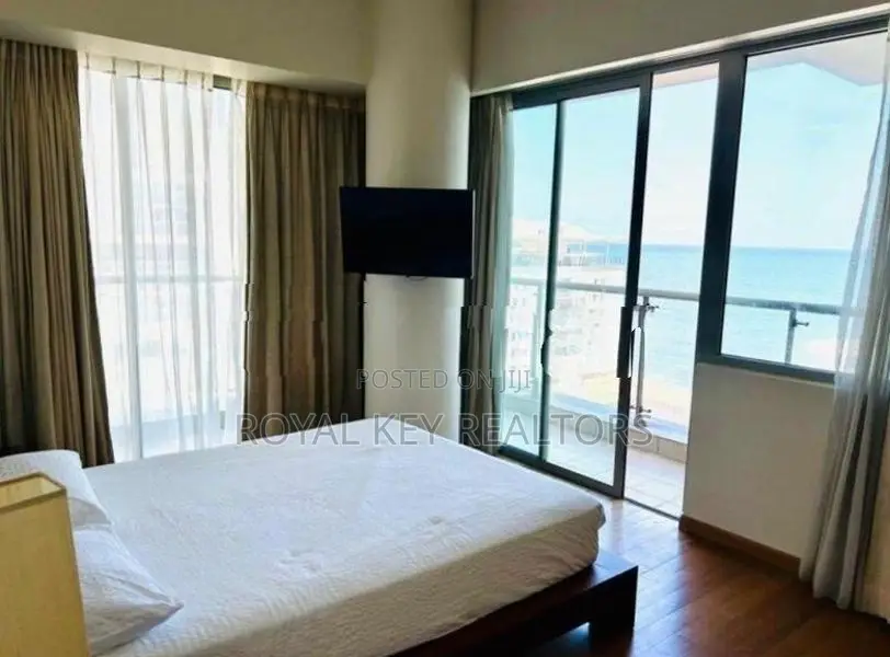Colombo 03 The Emperor - Bedroom Furnished Apartment for Rent