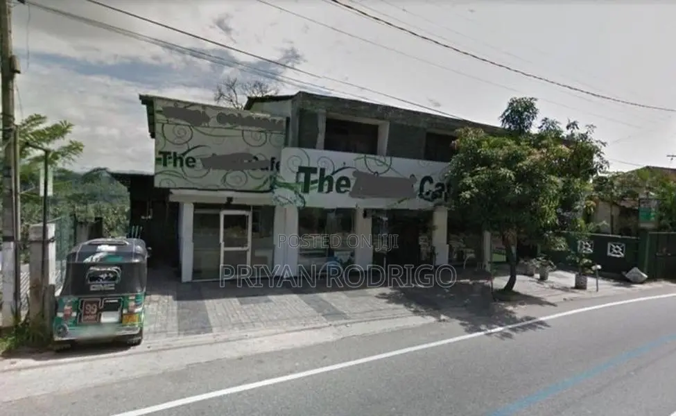 Kandy, 03 Storied Commercial Property on 21.27 Perches of Land For Sal