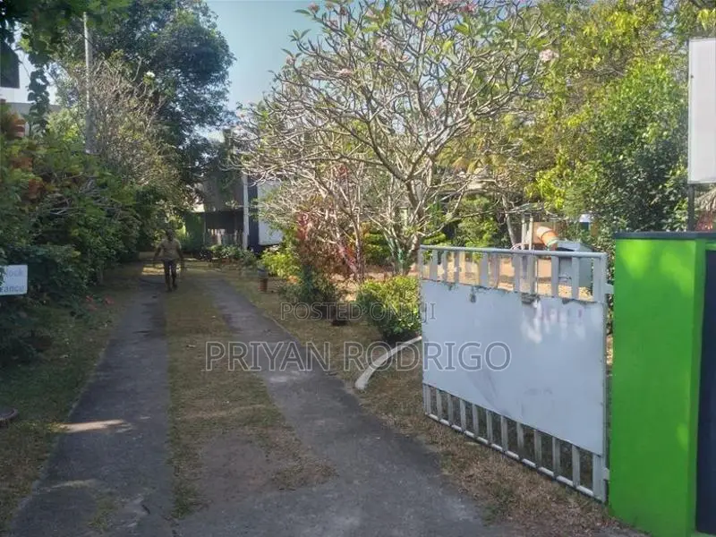 Rawatawatta Moratuwa 55 Perches of Land for Sale