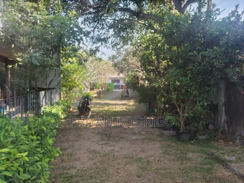 Rawatawatta Moratuwa 55 Perches of Land for Sale