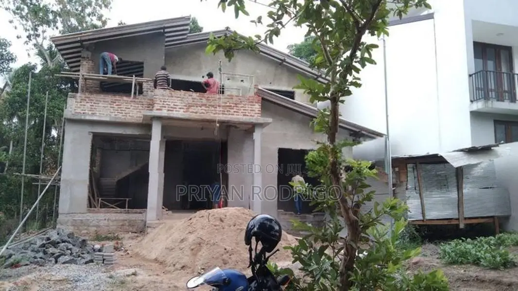 Kottawa 2 Storied House (Incomplete) on 14.6 Perches of Land for Sale