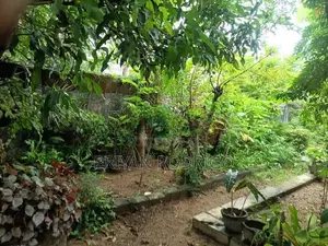 Rajagiriya, Park Lane 19.75 Perches of Land & Livable House for Sale