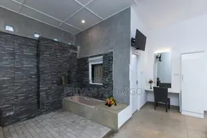Wadduwa, Hotel property on the beach for Sale