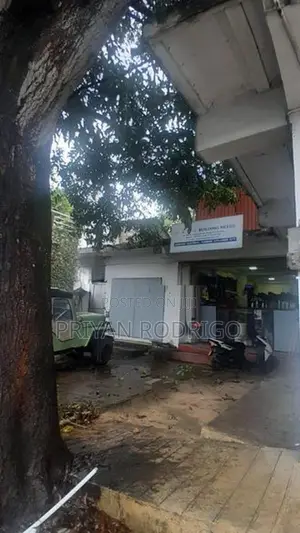 Kohuwala Dutugemunu Street Commercial Space Facing a 30ft Road for Sal