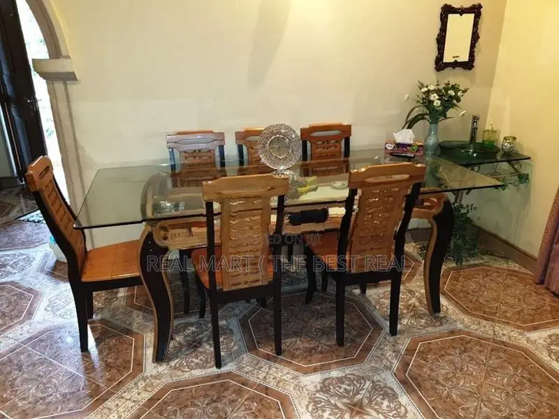 Kandy : 9BR (21.5P) 4-Storey House for Sale